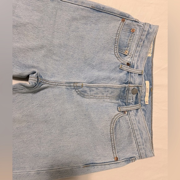 LEVI’S WEDGIE DISTRESSED JEANS SIZE 27 - Picture 2 of 4